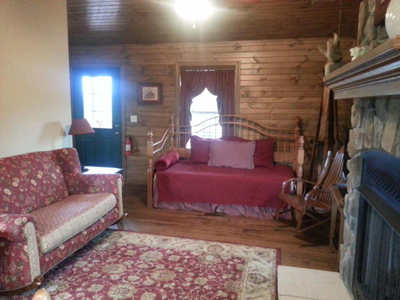 Amish Blessings Cabins Millersburg Exterior photo